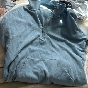 Long sleeve crew neck